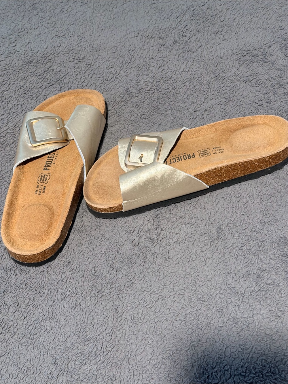 New Women's Metallic Silver Slide Sandals with Buckle
